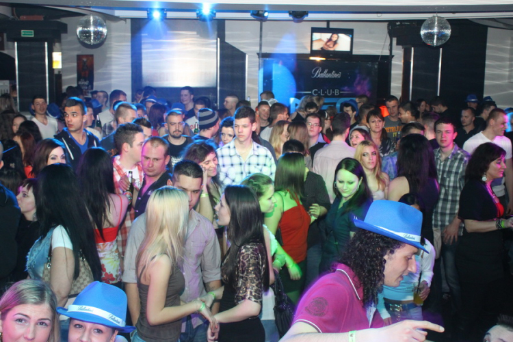 Club Neo 03.09. - Nőnapi party