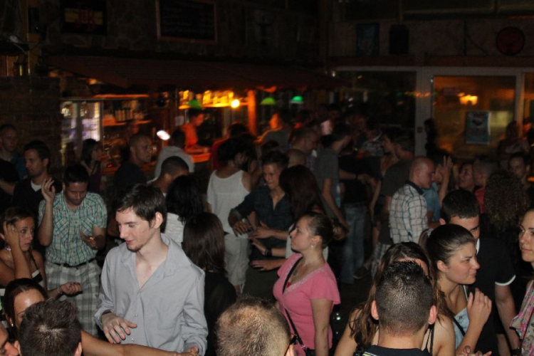 2013.0710.Szerda Lapos Banhof fotók:árpika