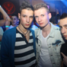 Peaches and Crem - Club Neo