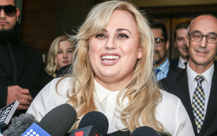 Mégis igazat mondott nevéről és koráról a filmsztár - milliókat nyerhet a bíróságon