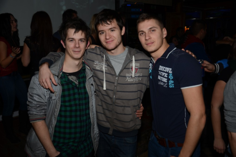 2013.11.27 Szerda Lapos Banhof fotók.adrián