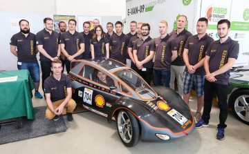 LONDONBA KÉSZÜL A GYŐRI DIÁKOK KÜLÖNLEGESEN ENERGIAHATÉKONY JÁRMŰVE