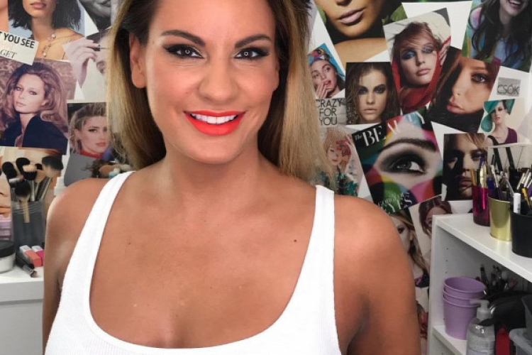 Szakadékba zuhant autójával az egykori rádiós 