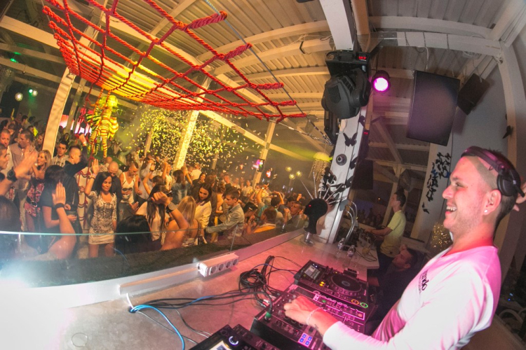 Club Mundo -  The Residents 2013.08.31. (szombat)