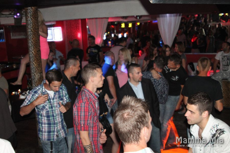 2013.06.14 Péntek Mamma Mia Dj:Ice Fotók.árpika