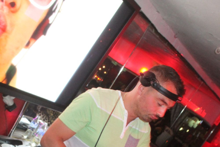 2015.06.26 Mamma Mia Pénteki házibuli Dj:Balage Fotók:árpika