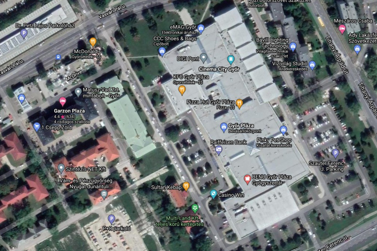 Hoppá! Hétfőtől megszűnik az ingyenes parkolás a Győr Plazában!
