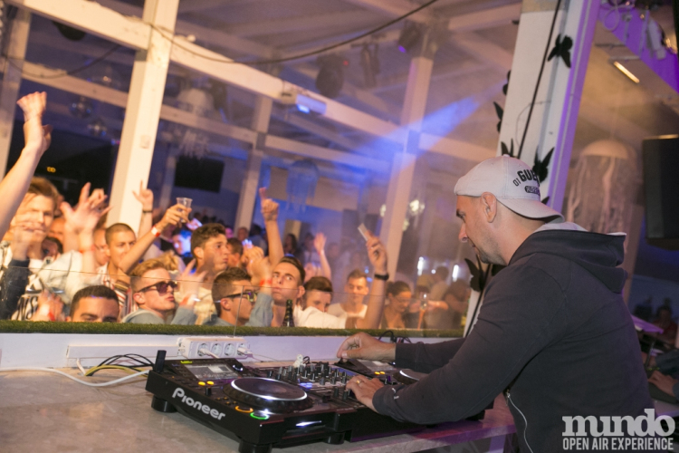 Mundo - Sterbinszky 2015.07.11. (szombat)