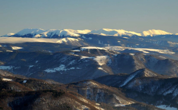 50 métert zuhant egy nyugdíjas