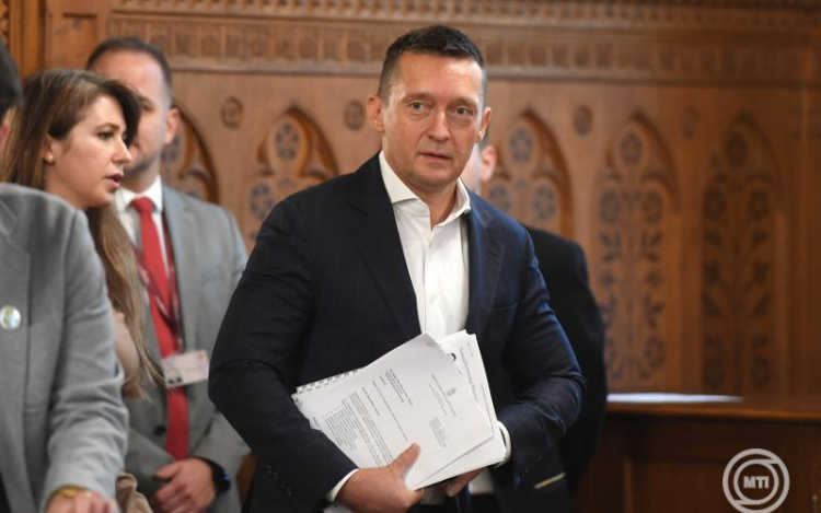 Az amerikai pénzügyminisztérium levette Rogán Antalt a szankciós listáról