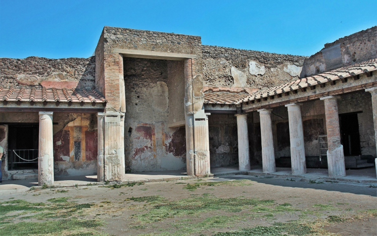 Negyven év után újra látogatható a Szerelmesek háza