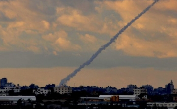 Rakétákat lőttek Izraelre