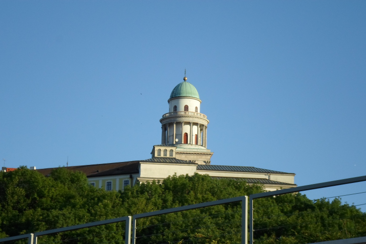 Foglalkoztatást növelő program indul Pannonhalma térségében