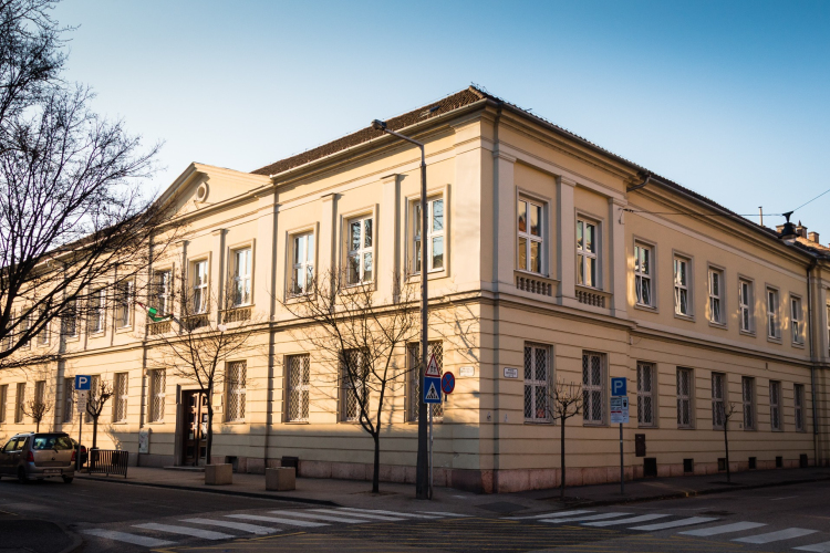 Négy gyakorlóiskola újul meg a győri egyetem és az ELTE közös projektjében