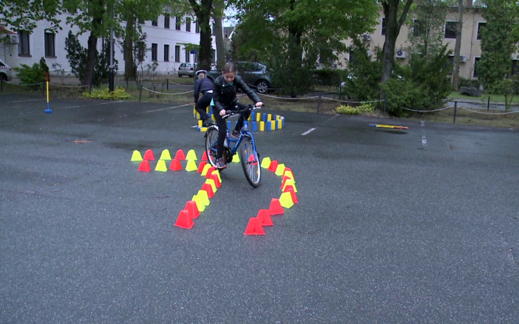 Ki a mester két keréken?