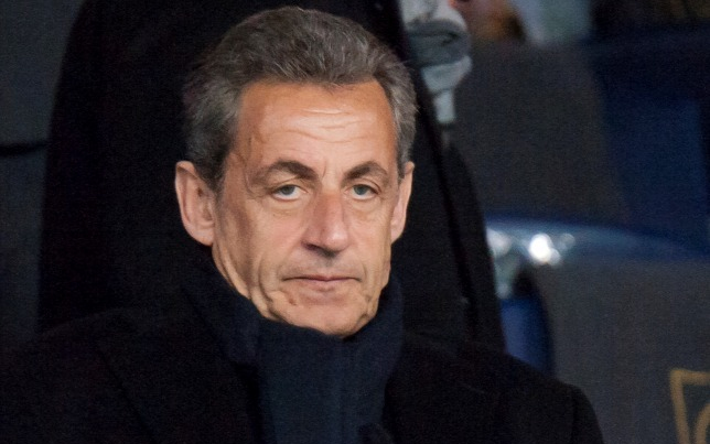 Őrizetbe vették a volt francia elnököt