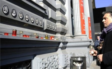 Emléknap - Fidesz: a kommunizmussal újra és újra szembe kell nézni