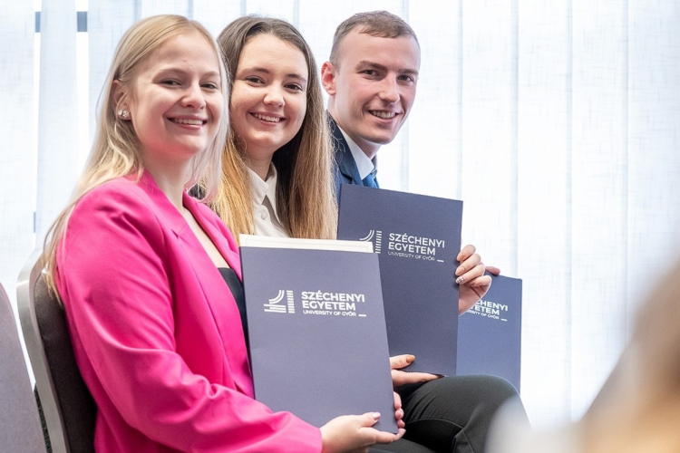 Szemeszterenként 150 milliót fordítanak a kiválóság ösztönzésére