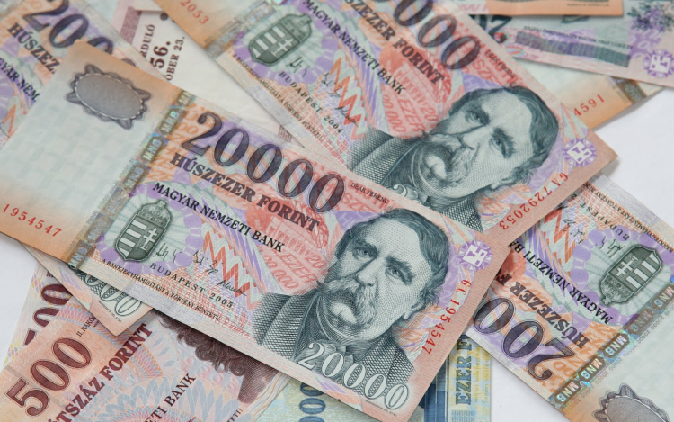 A hatos lottó nyerőszámai és nyereményei