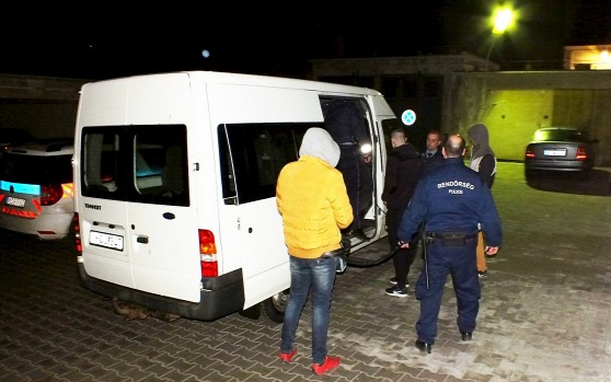 Nyugdíjast bántalmaztak és raboltak ki a nagykanizsai Vásárcsarnoknál