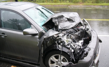 Manőverező autó okozta a halálos balesetet