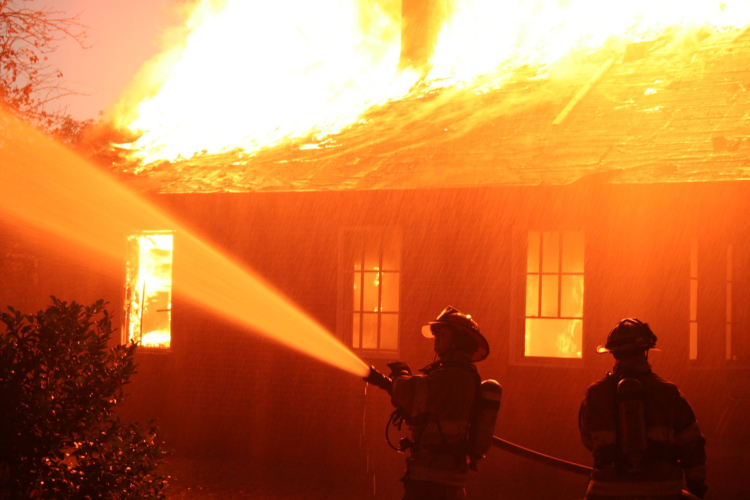 Eloltották a tüzet a fertőszentmiklósi üzemben