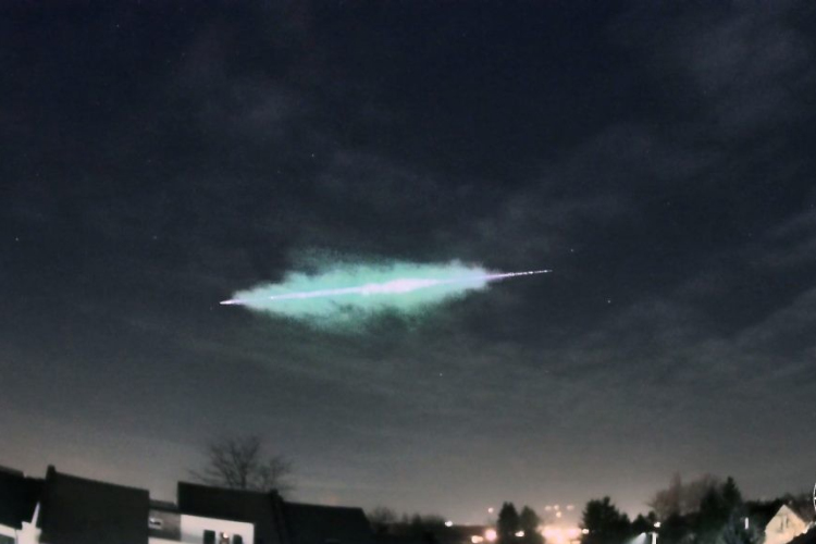 Láttad? Fényes tűzgömb robogott végig Győr felett