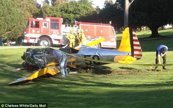 Harrison Ford lezuhant repülőgépével - Súlyos sérüléseket szenvedett