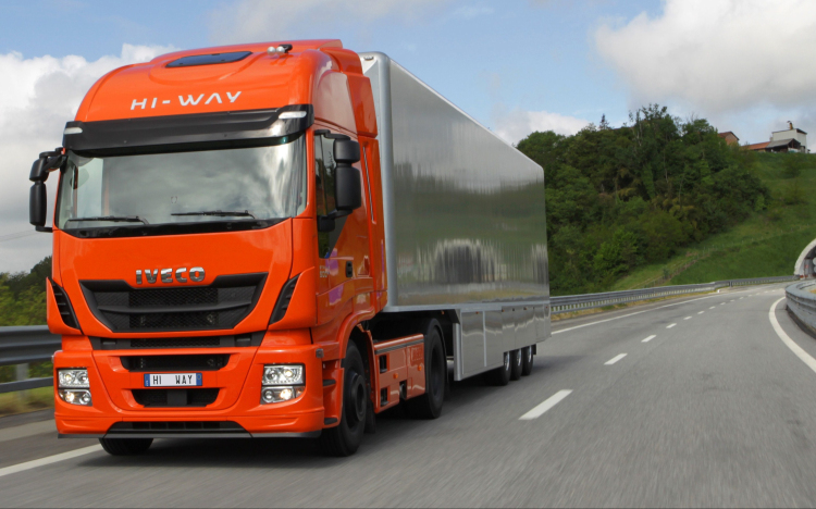 Augusztus 20. - Hétfőn nem lesz kamionstop