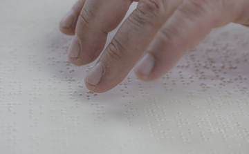 A fogyatékossággal élőket segítő akadálymentesítési programsorozat indul