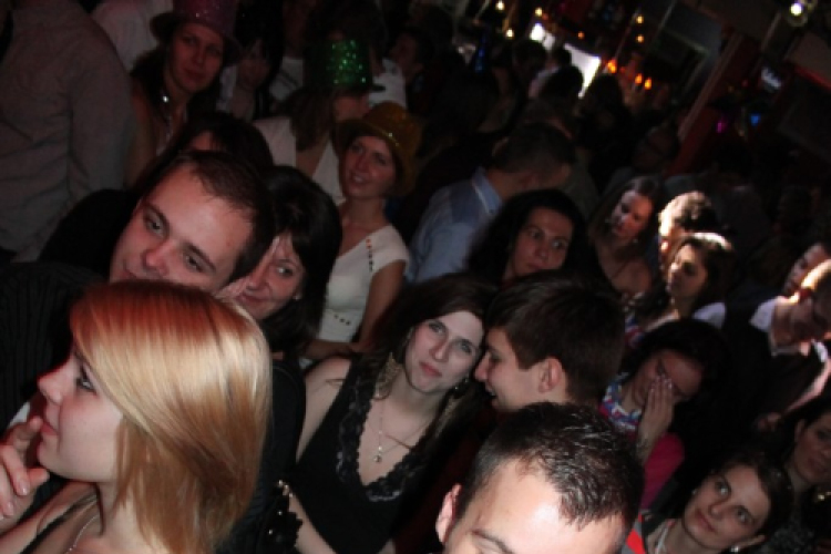 2012.12.31.Mamma Mia Szilveszter Dj:Balázska (3) Fotók:árpika