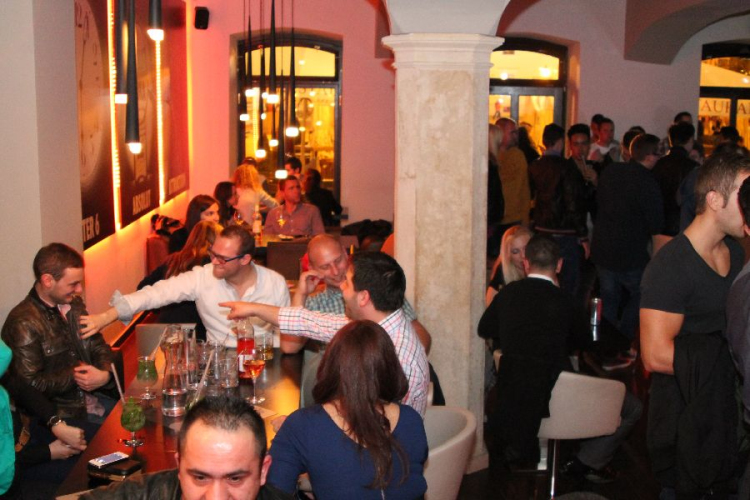 2013.10.19 Szombat Aftersix Cocktail Bar and Café fotók:árpika