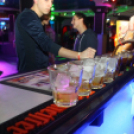 Egy belépő, két zenei stílus