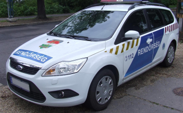 Elhagyott pénztárcát tulajdonított el - keresi a rendőrség