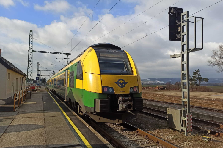 Figyelj, egy darabig nem a Keletibe érkezik az IC!