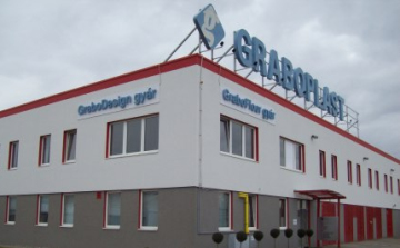 A Graboplast Zrt. által gyártott padlóburkolat használatát ajánlja az MKSZ