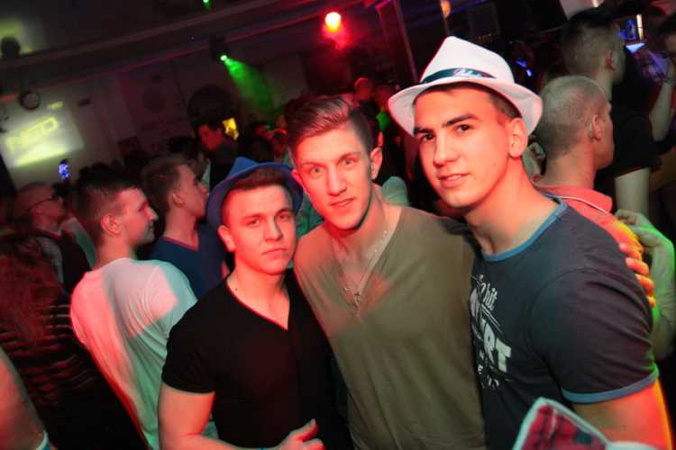 Club Neo (Győr) - Bárány Attila, Katapult DJ feat. Szasza, Basics, Alex - 2014. április 5. (szombat)