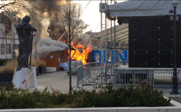 Vészhelyzet a karácsonyi vásáron- tűz keletkezett