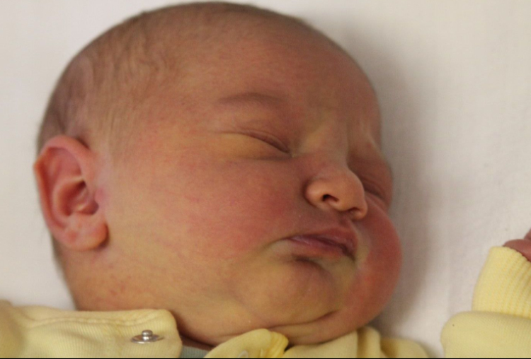 Mikós Jázmin Júlia 