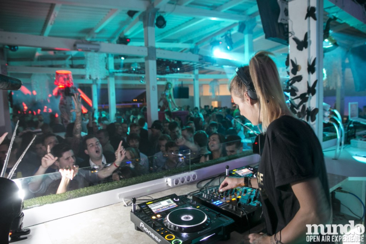 Mundo - Andro & Julia Carpenter 2014.05.31. (szombat)