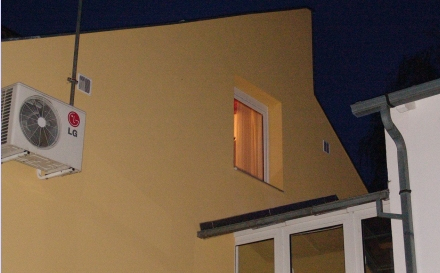 Családi házakat rámolt ki a győri bandita