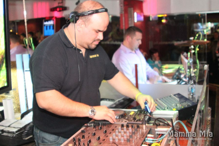 20013.11.15 Péntek Mamma Mia Solymi Konga Night Dj:Ice fotók:árpika