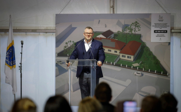 Alapkőletétel: óvodafejlesztés Bőnyben