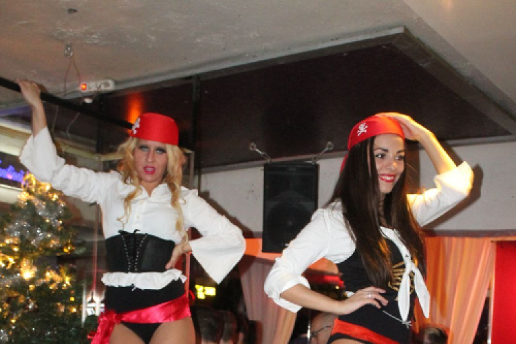 2014.12.19.Szombati Házibuli Mamma Mia Dj:Balage & Konga Ati fotók:árpika