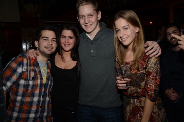 2013.11.27 Szerda Lapos Banhof fotók.adrián