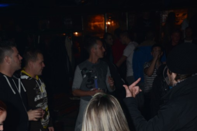 2013.11.27 Szerda Lapos Banhof fotók.adrián