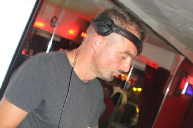 2020.09.19.Mamma Mia Lotfi Begi 