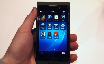 Bemutatkozott az új BlackBerry 10
