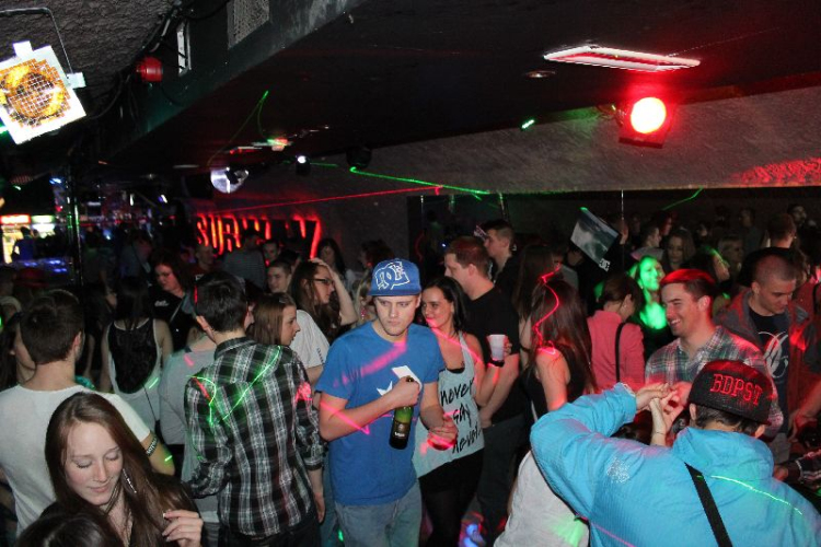 2013.02.26 Subway Üzemzavar 2.0 Tk-ás Buli Fotók:árpika