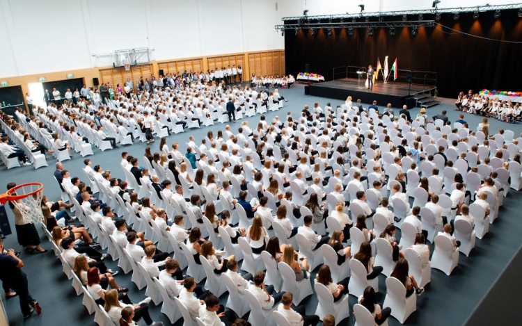 Így indult az új tanév az Audi-iskolában